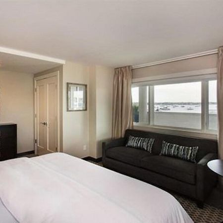 Fathoms Hotel & Marina Port Washington 외부 사진