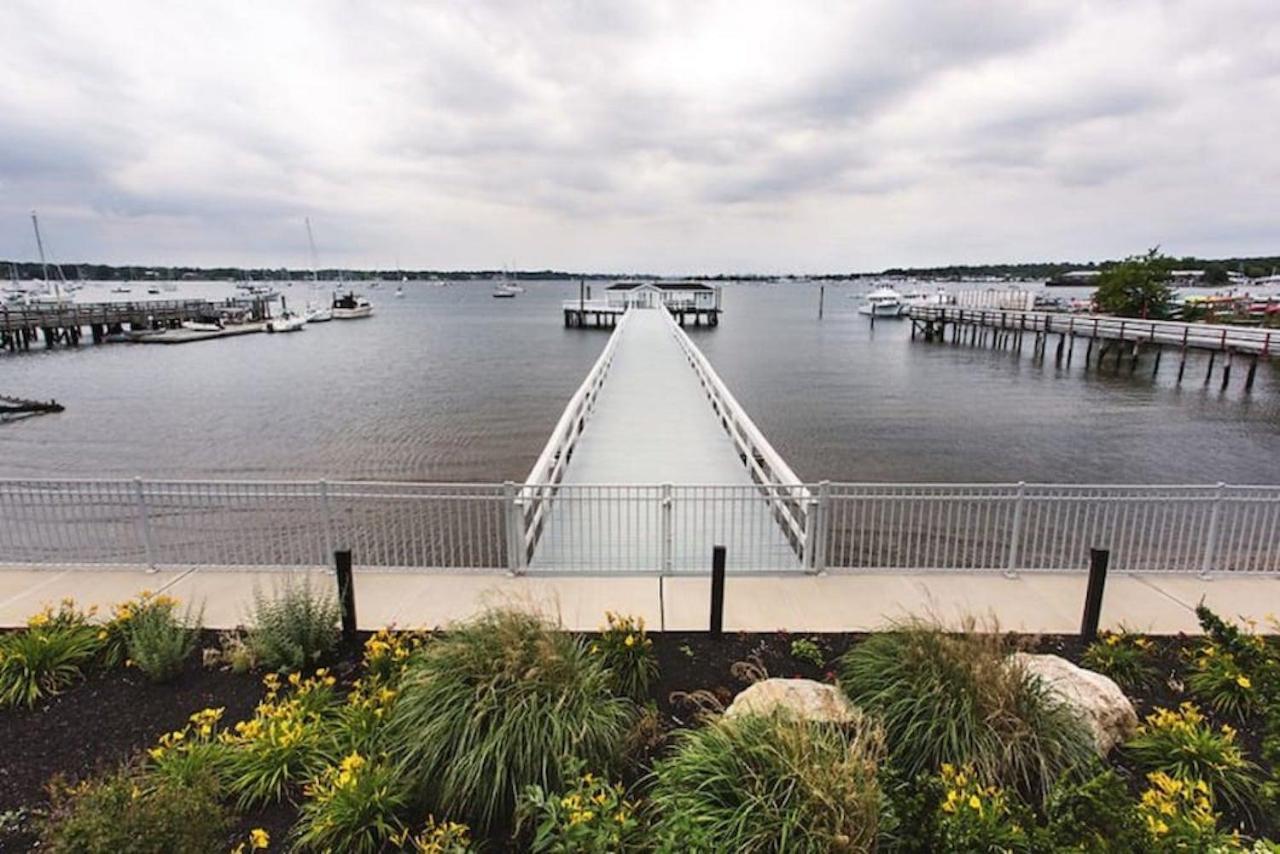 Fathoms Hotel & Marina Port Washington 외부 사진