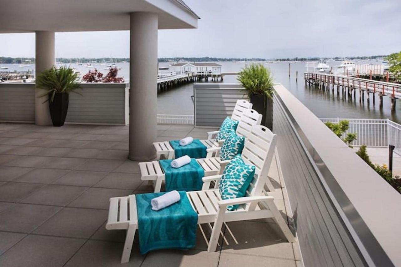 Fathoms Hotel & Marina Port Washington 외부 사진