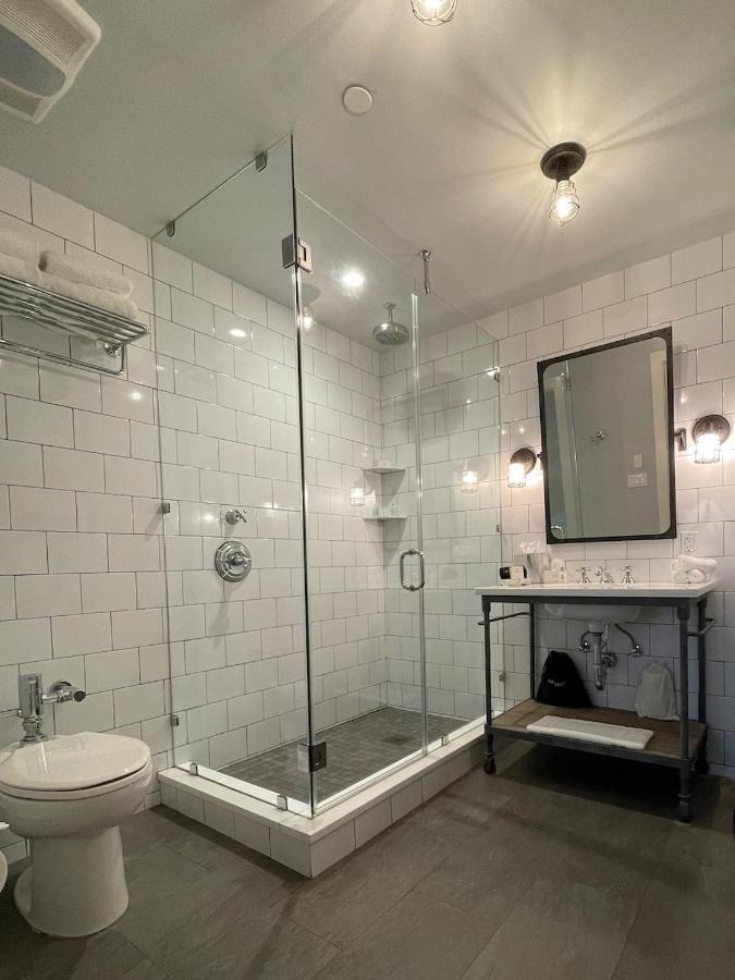Fathoms Hotel & Marina Port Washington 외부 사진