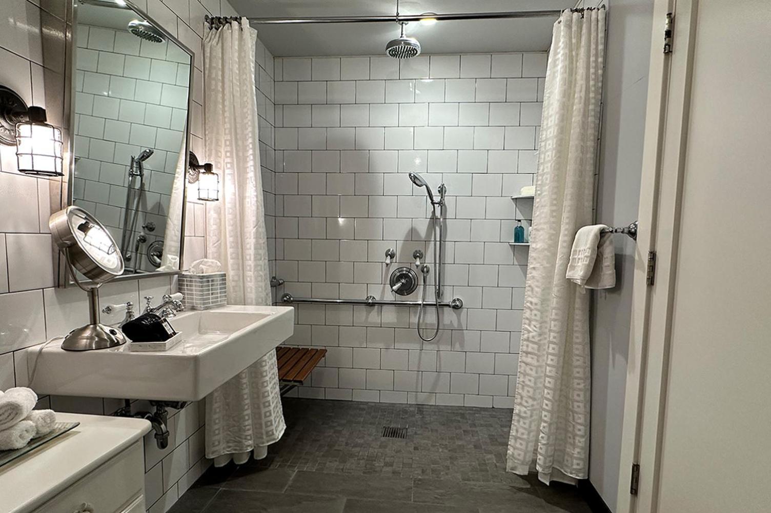 Fathoms Hotel & Marina Port Washington 외부 사진